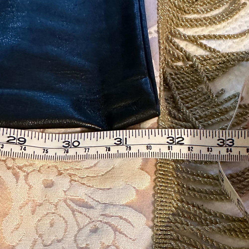 Babaton black vegan leather pant - Picture 6 of 10